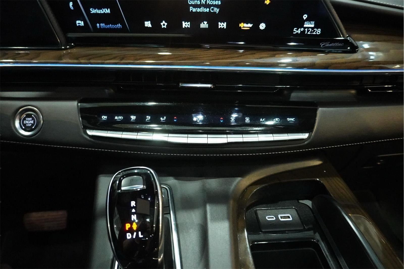 2024 Cadillac Escalade ESV 4WD Sport Platinum