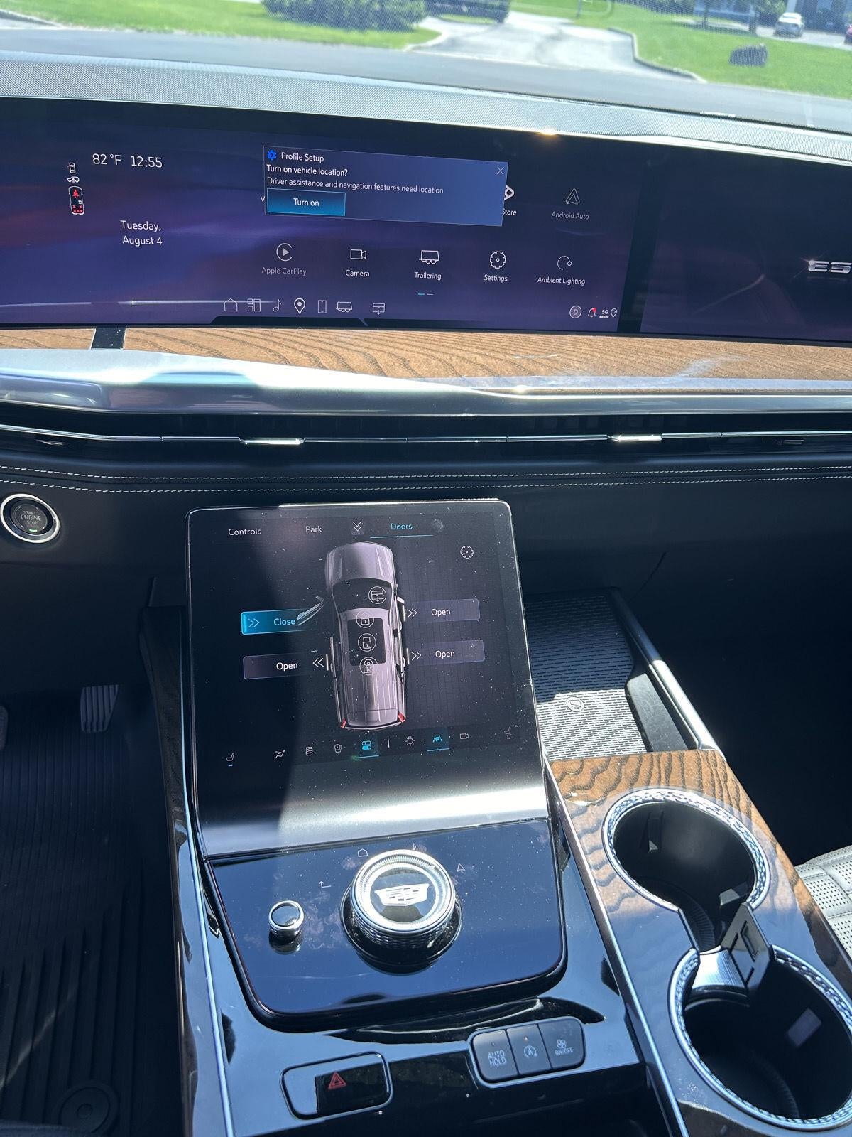 2025 Cadillac Escalade 4WD Sport Platinum