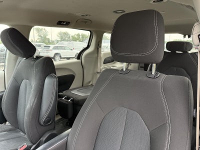 2023 Chrysler Voyager/BRAUN MOBILITY LX/BRAUN MOBILITY