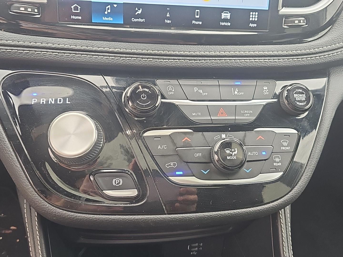 2026 Chrysler Pacifica Limited