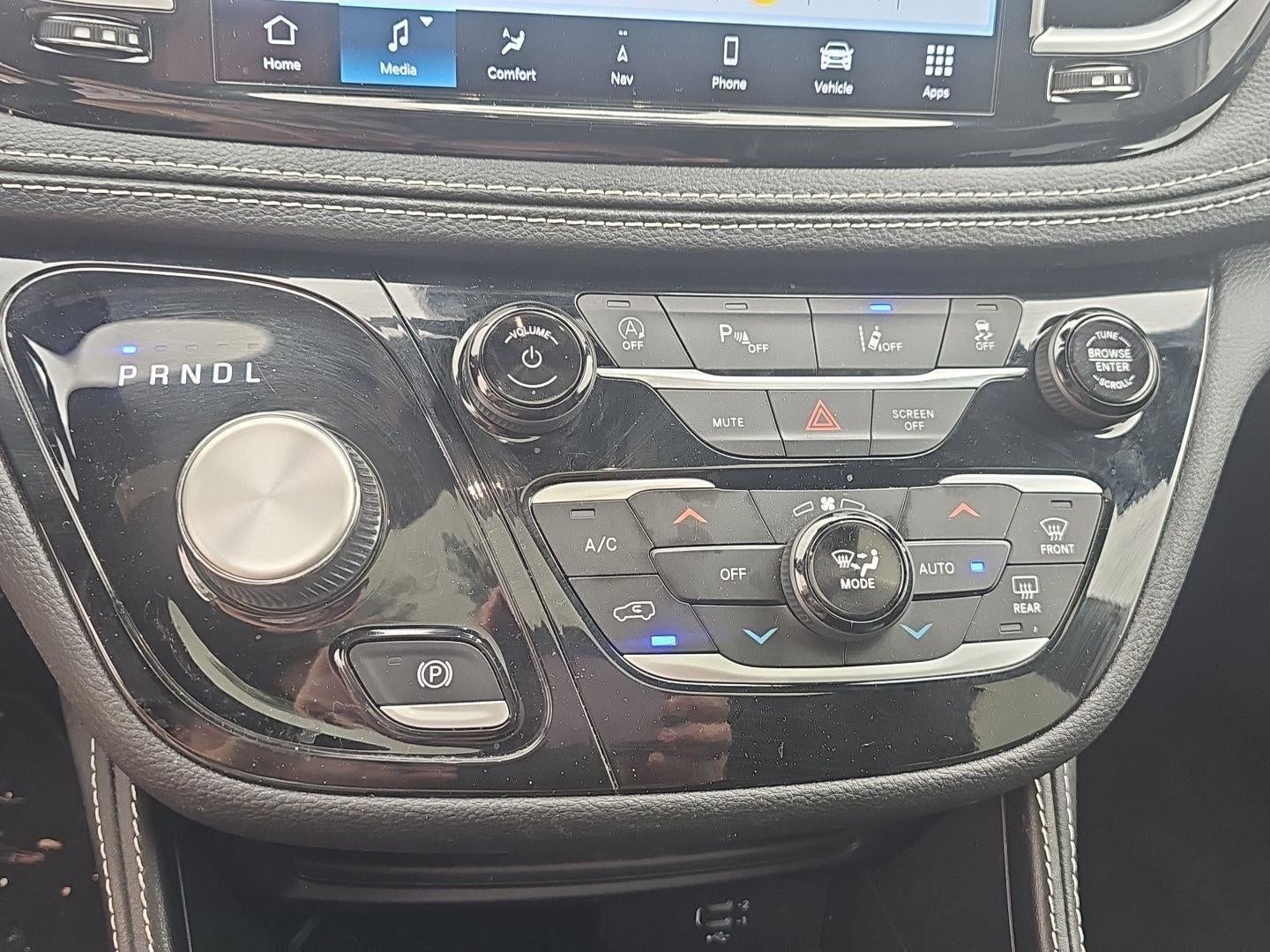 2026 Chrysler Pacifica Limited