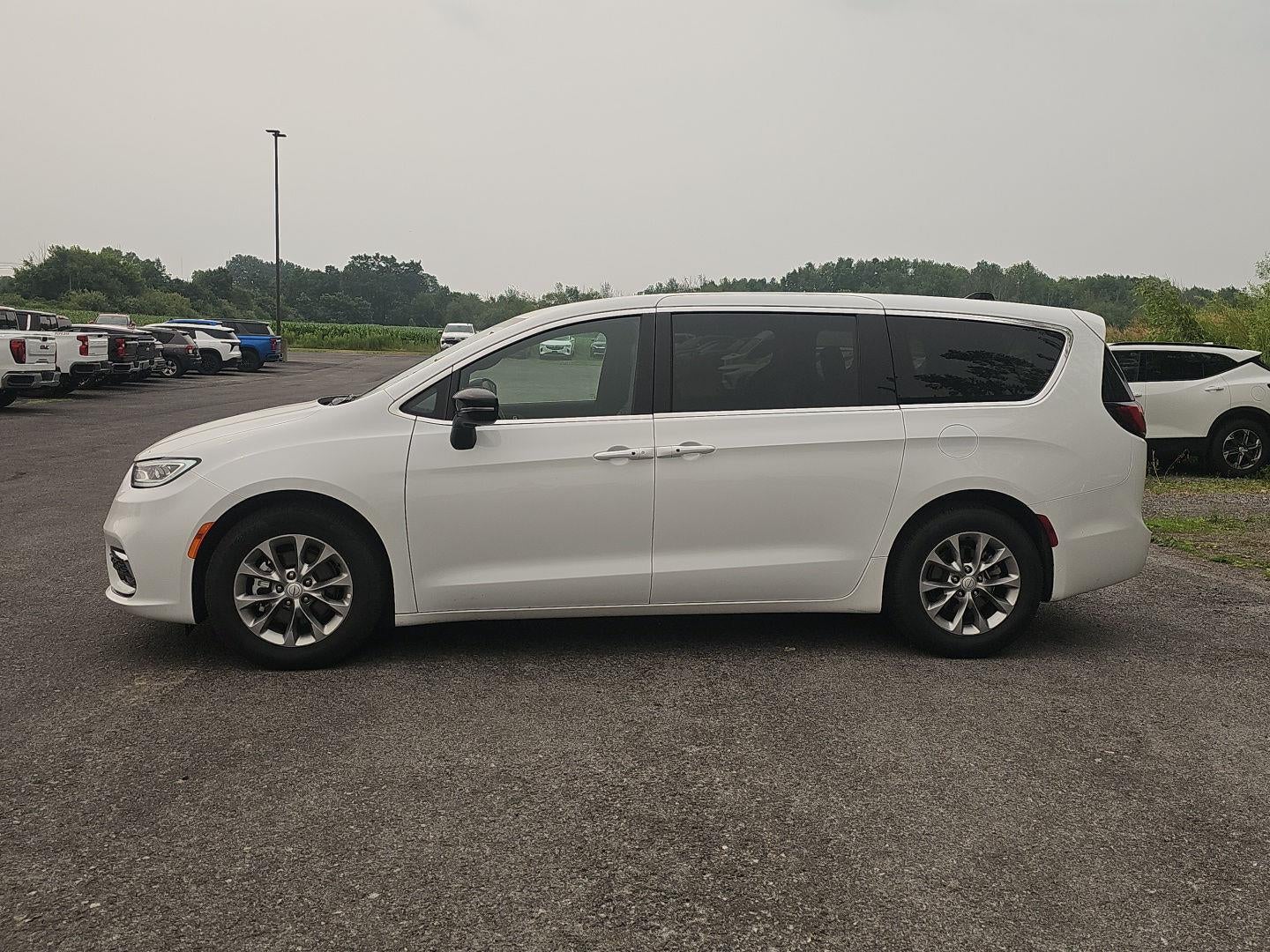 2026 Chrysler Pacifica Limited