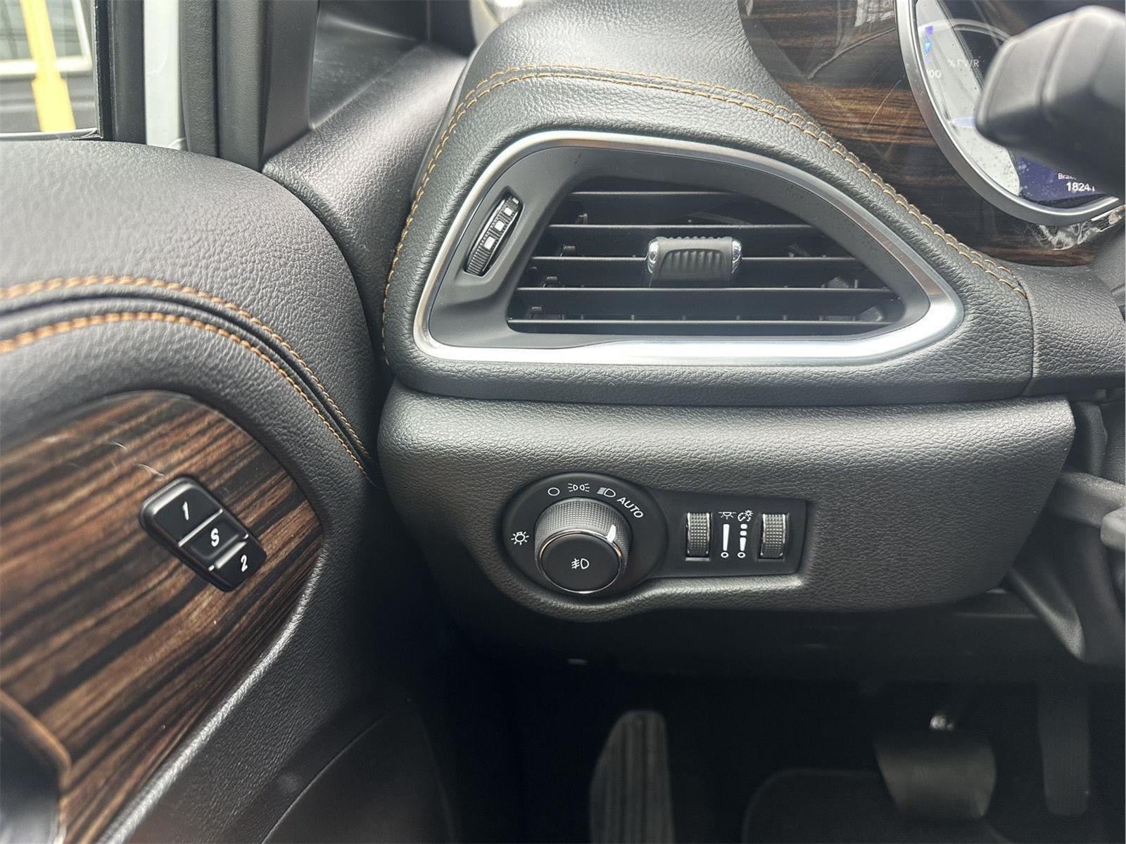 2023 Chrysler Pacifica Hybrid Pinnacle