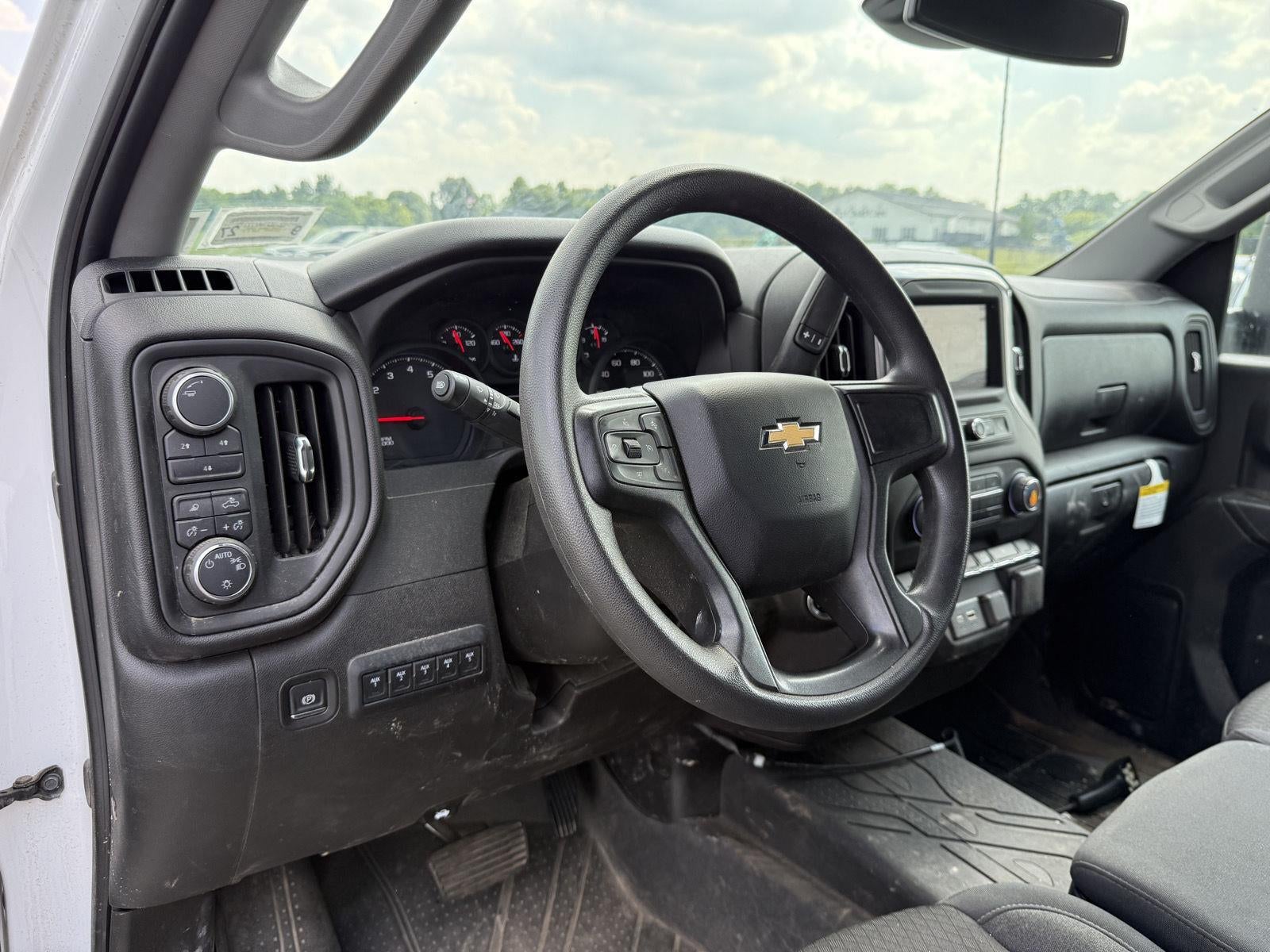 2025 Chevrolet Silverado 2500HD Custom