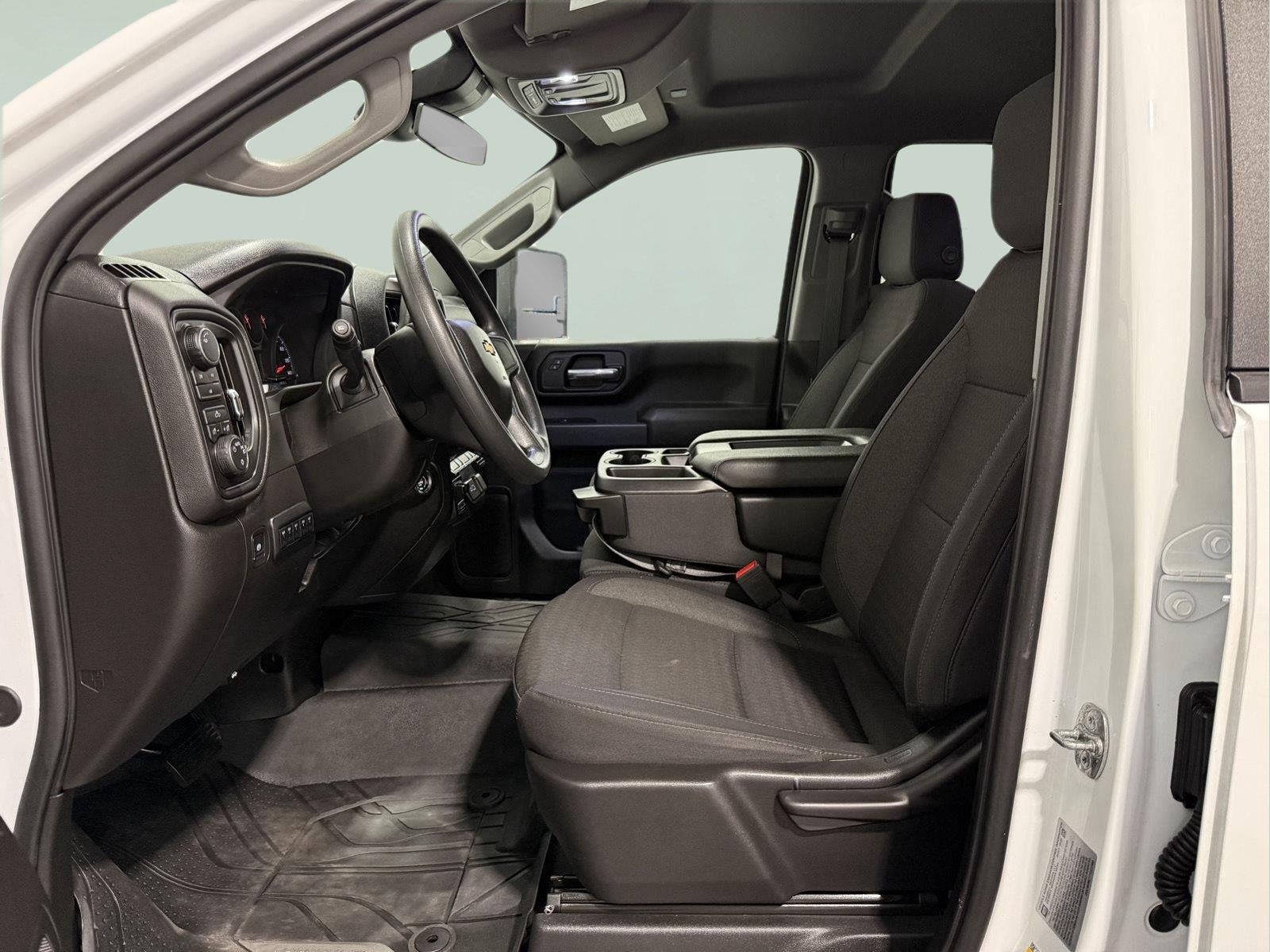 2026 Chevrolet Silverado 2500HD Custom