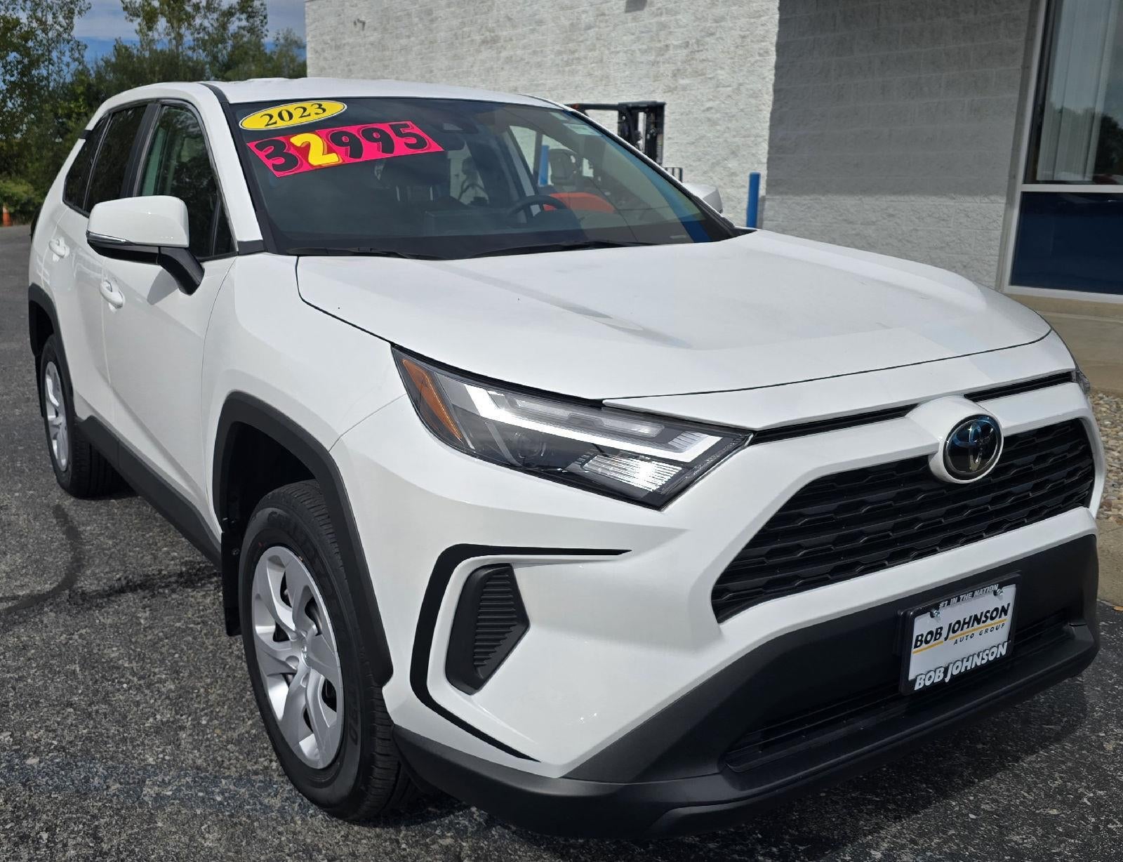 2023 Toyota Rav4 LE