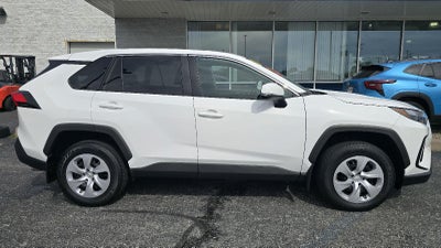 2023 Toyota Rav4 LE