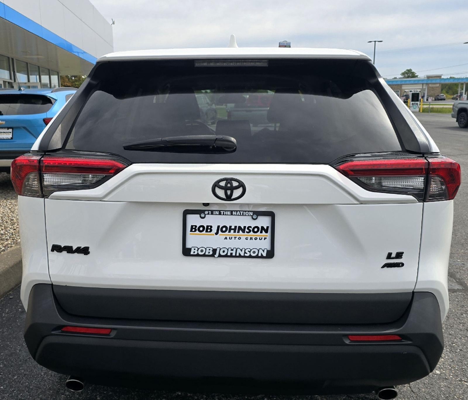 2023 Toyota Rav4 LE