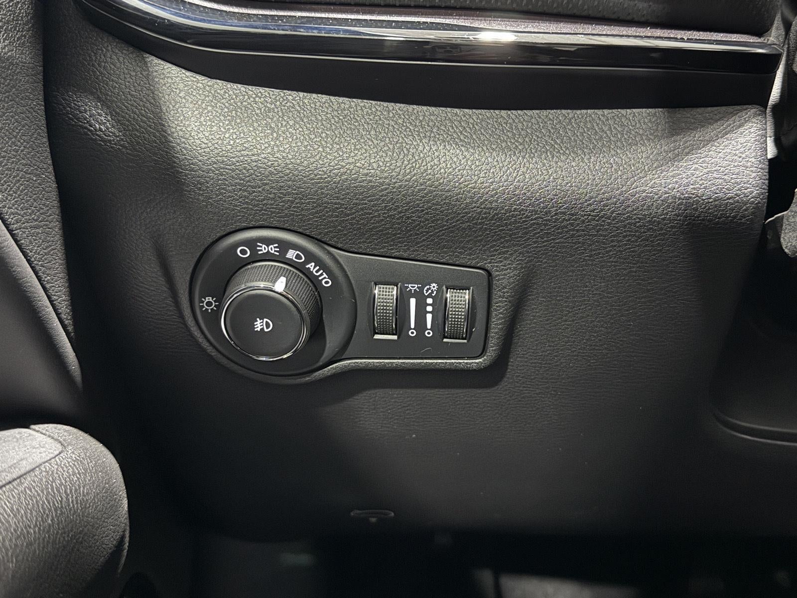2023 Jeep Compass Altitude