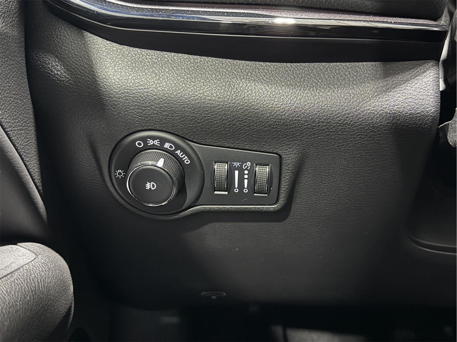 2023 Jeep Compass Altitude