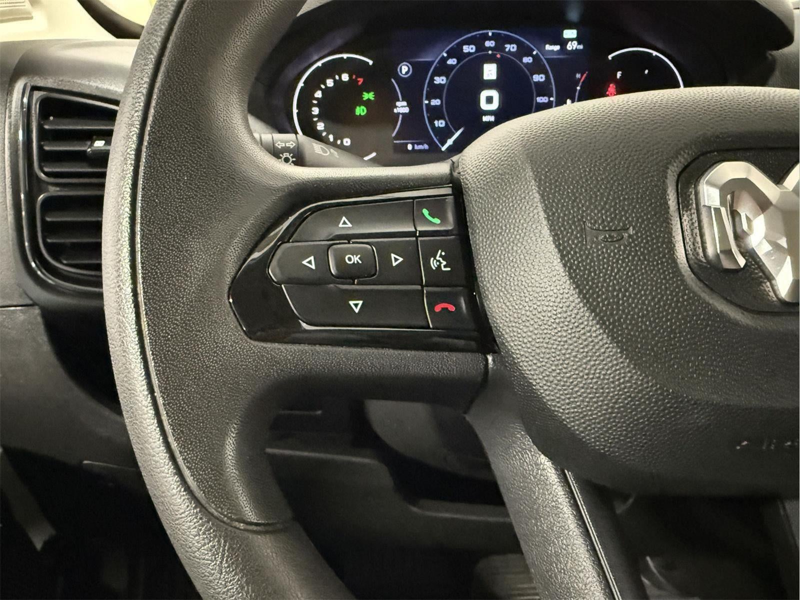 2025 RAM ProMaster Cargo Van Tradesman