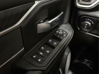 2026 RAM 2500 Big Horn/NIGHT EDITION