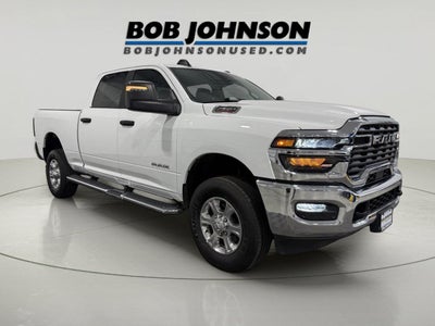 2026 RAM 2500 Big Horn/CHROME PACKAGE