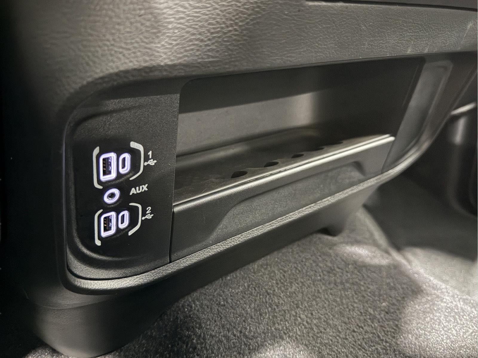 2026 RAM 2500 Big Horn/CHROME PACKAGE