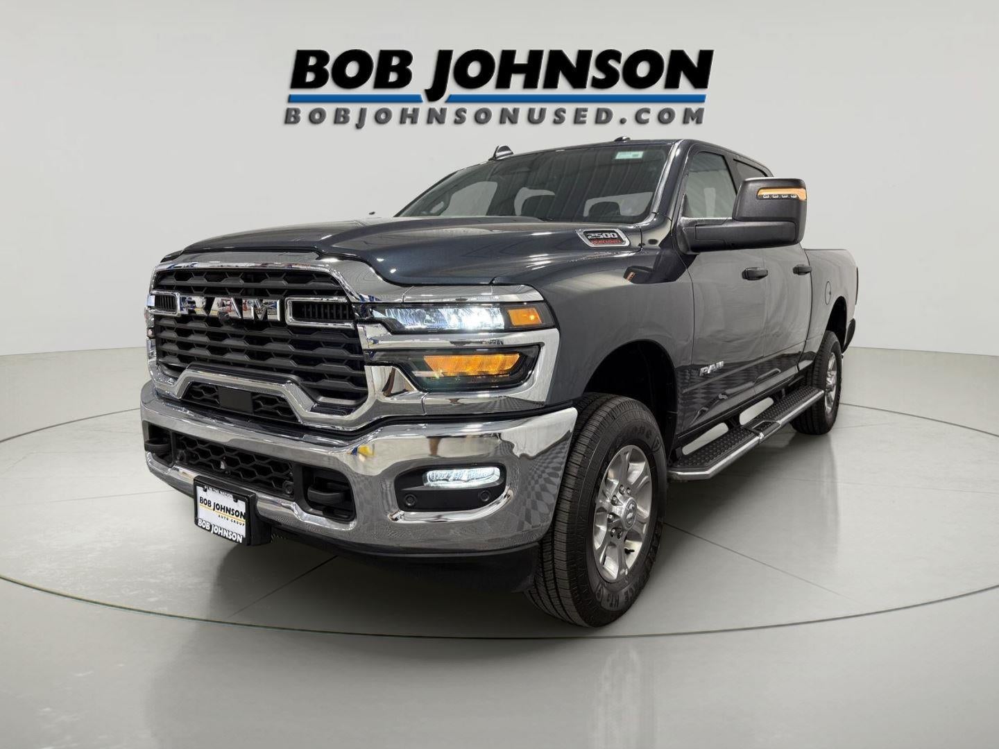 2026 RAM 2500 Big Horn/CHROME PACKAGE