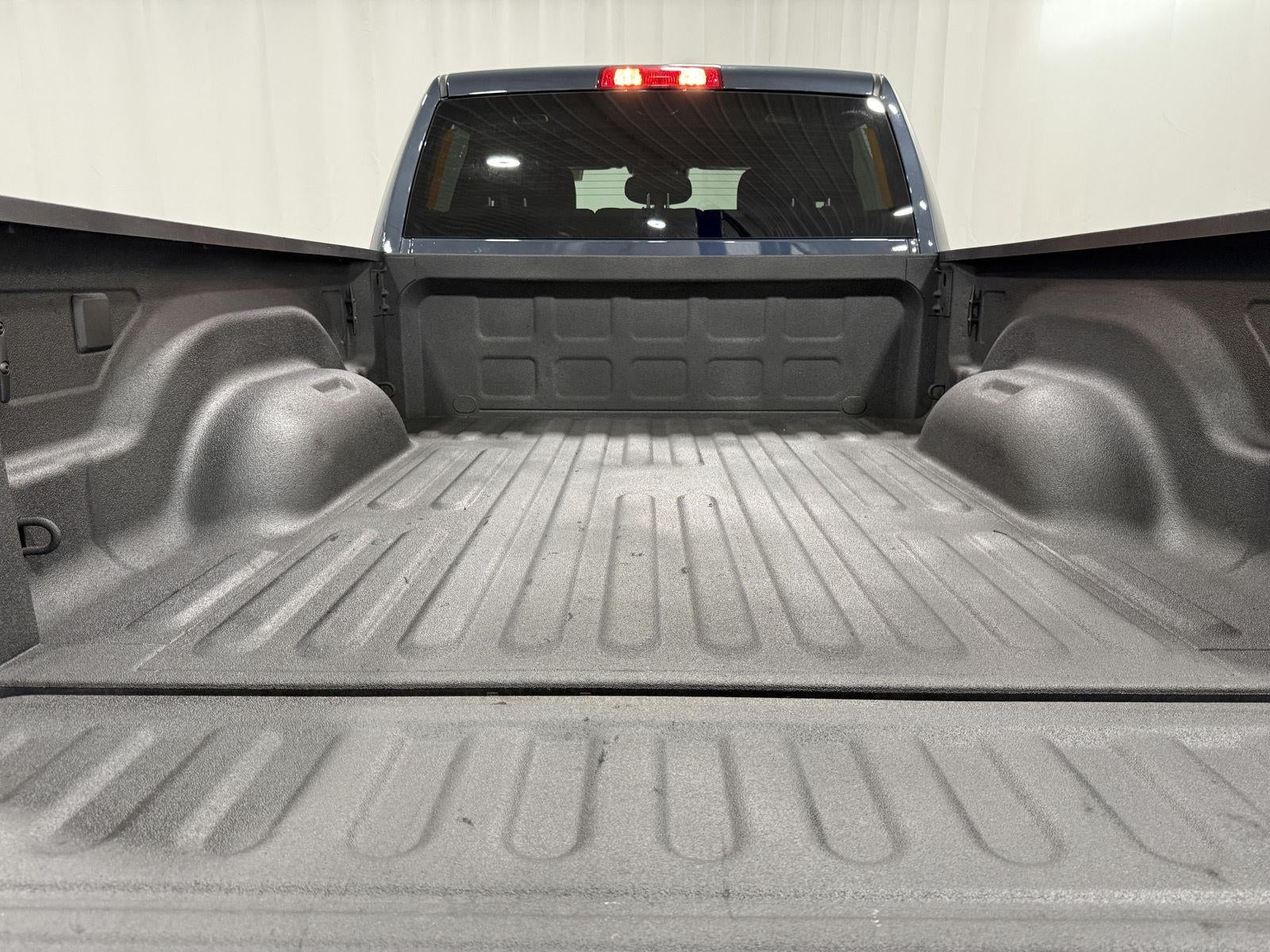 2026 RAM 2500 Big Horn/NIGHT EDITION
