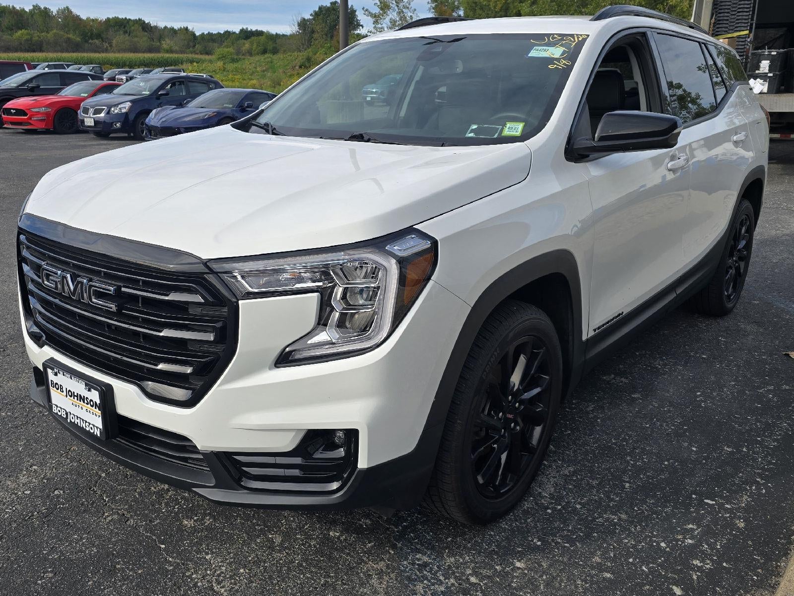 2023 GMC Terrain SLT