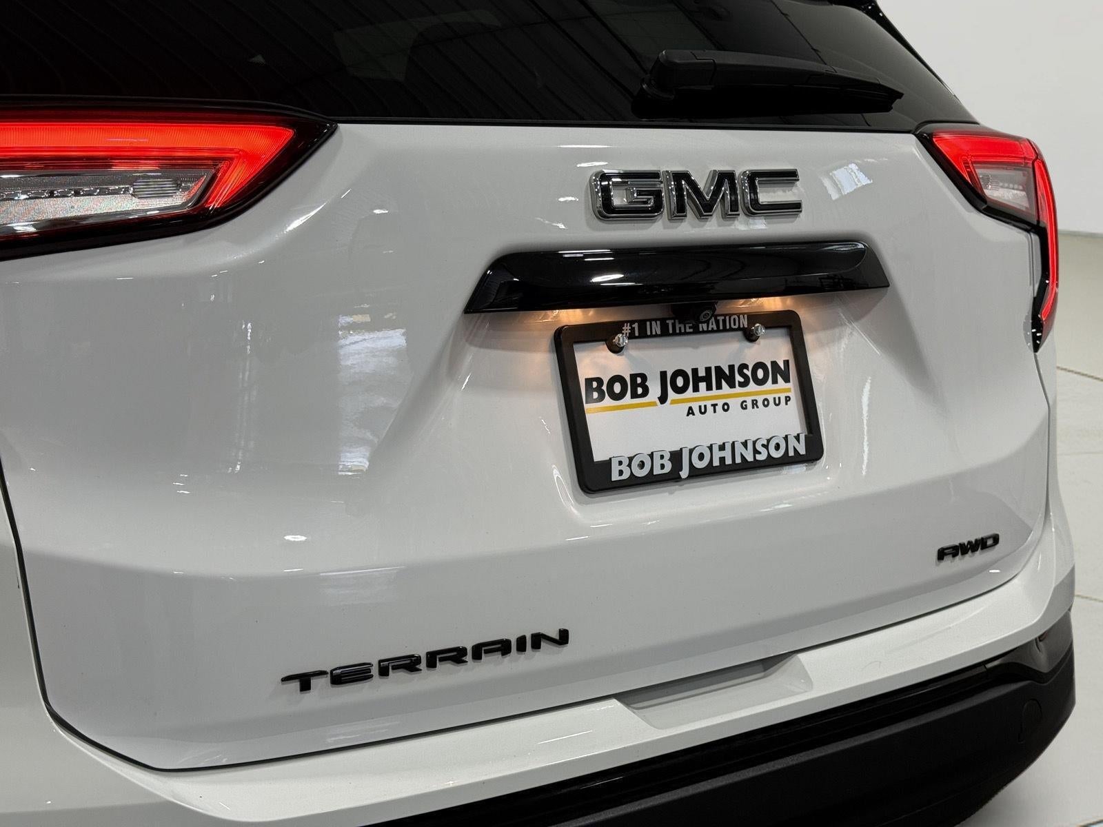 2024 GMC Terrain SLT