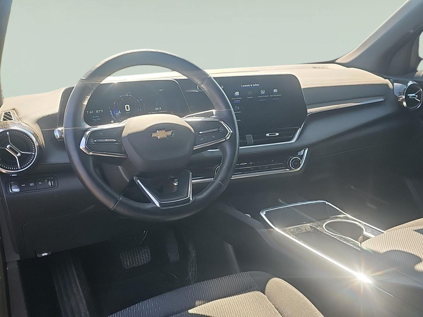 2025 Chevrolet Equinox AWD LT