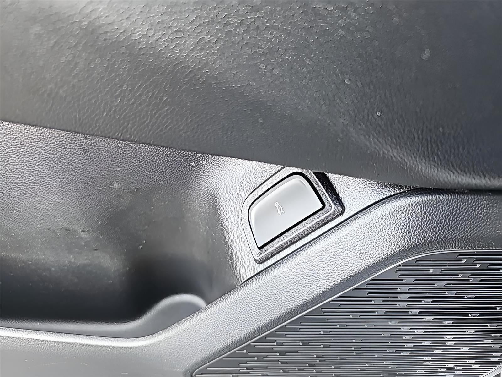 2025 Chevrolet Equinox LT Fresh Trade!!! Remote Start, Heated Seats/Steering