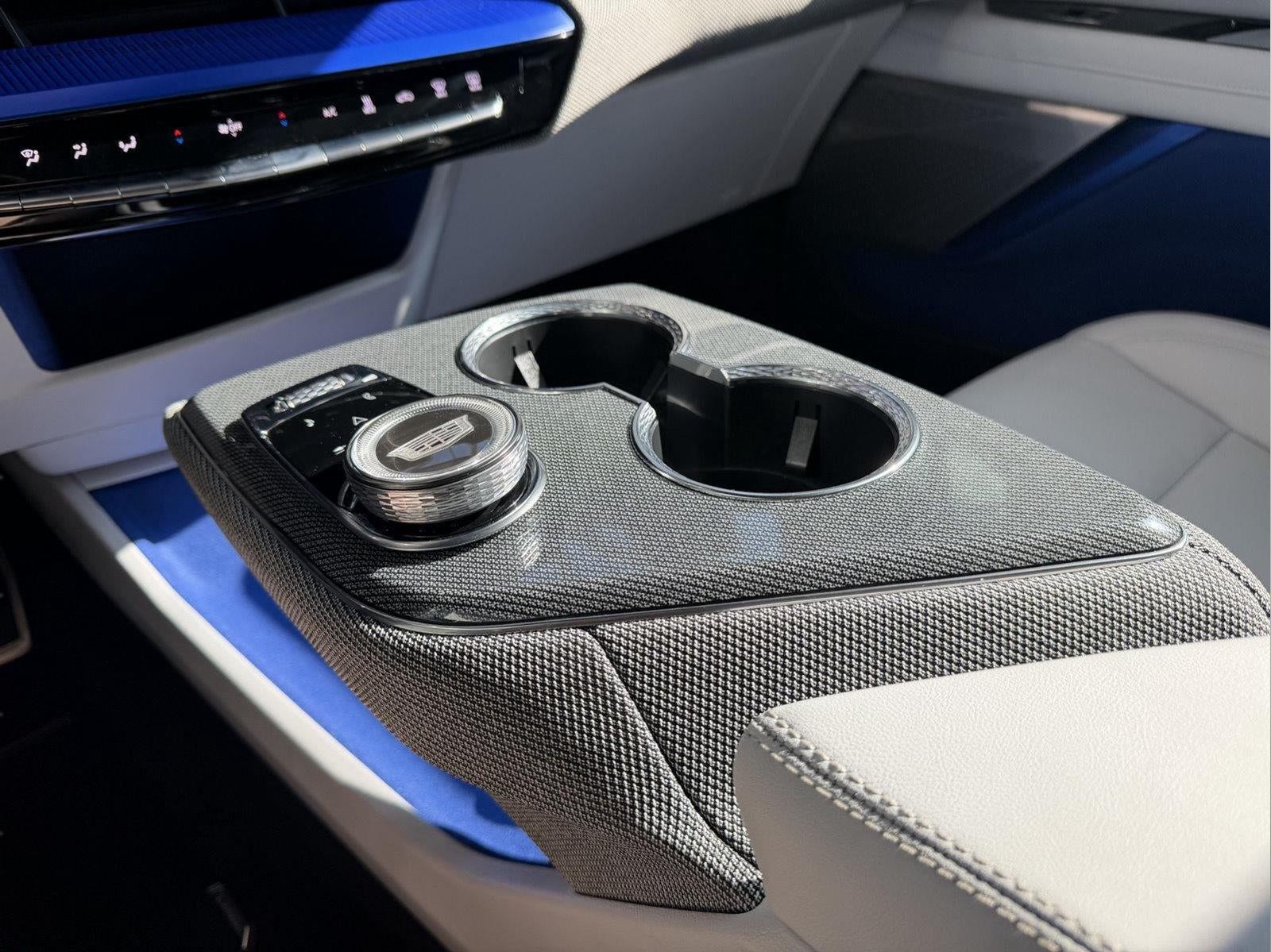 2025 Cadillac Optiq Luxury