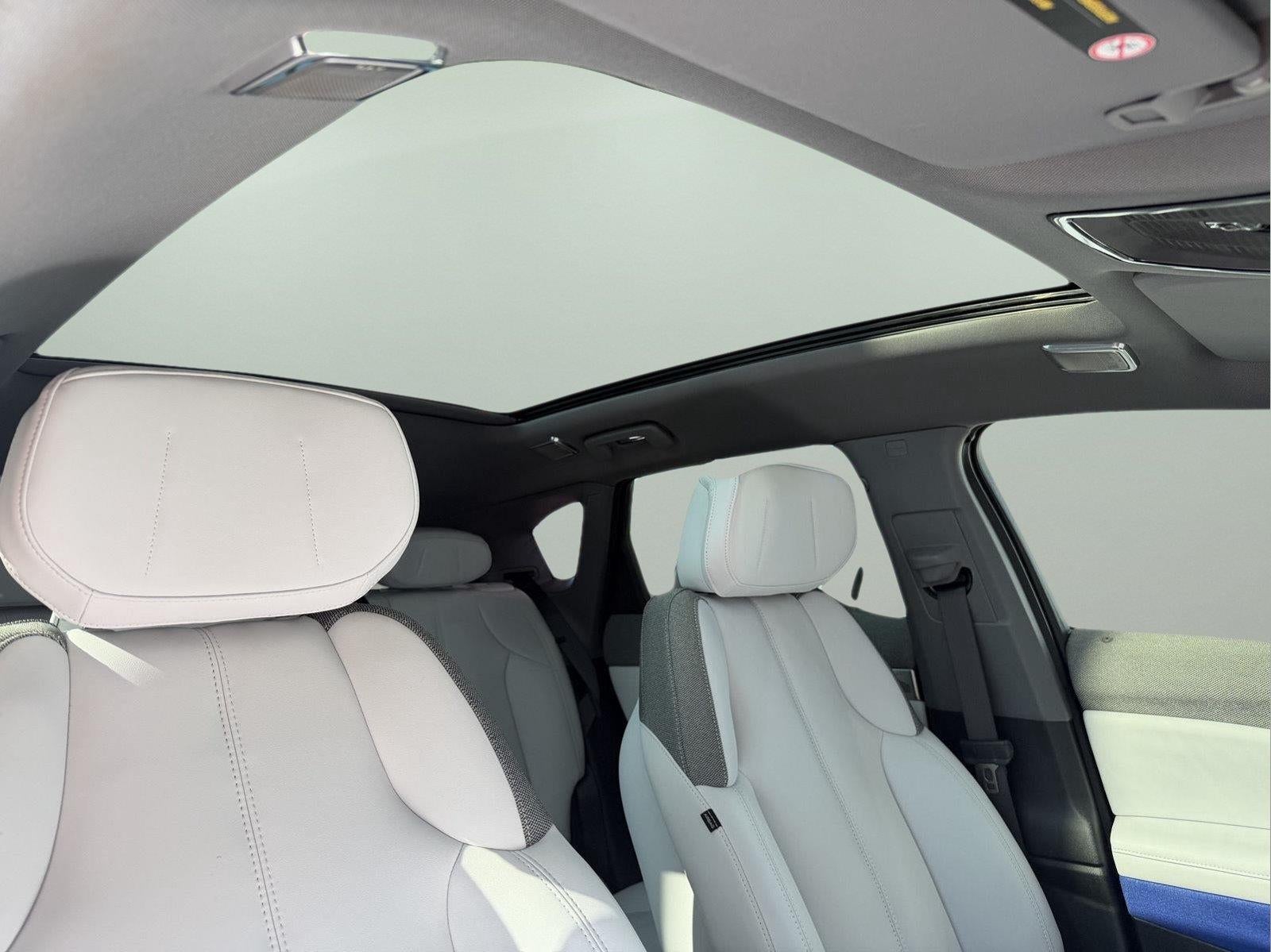 2025 Cadillac Optiq Luxury
