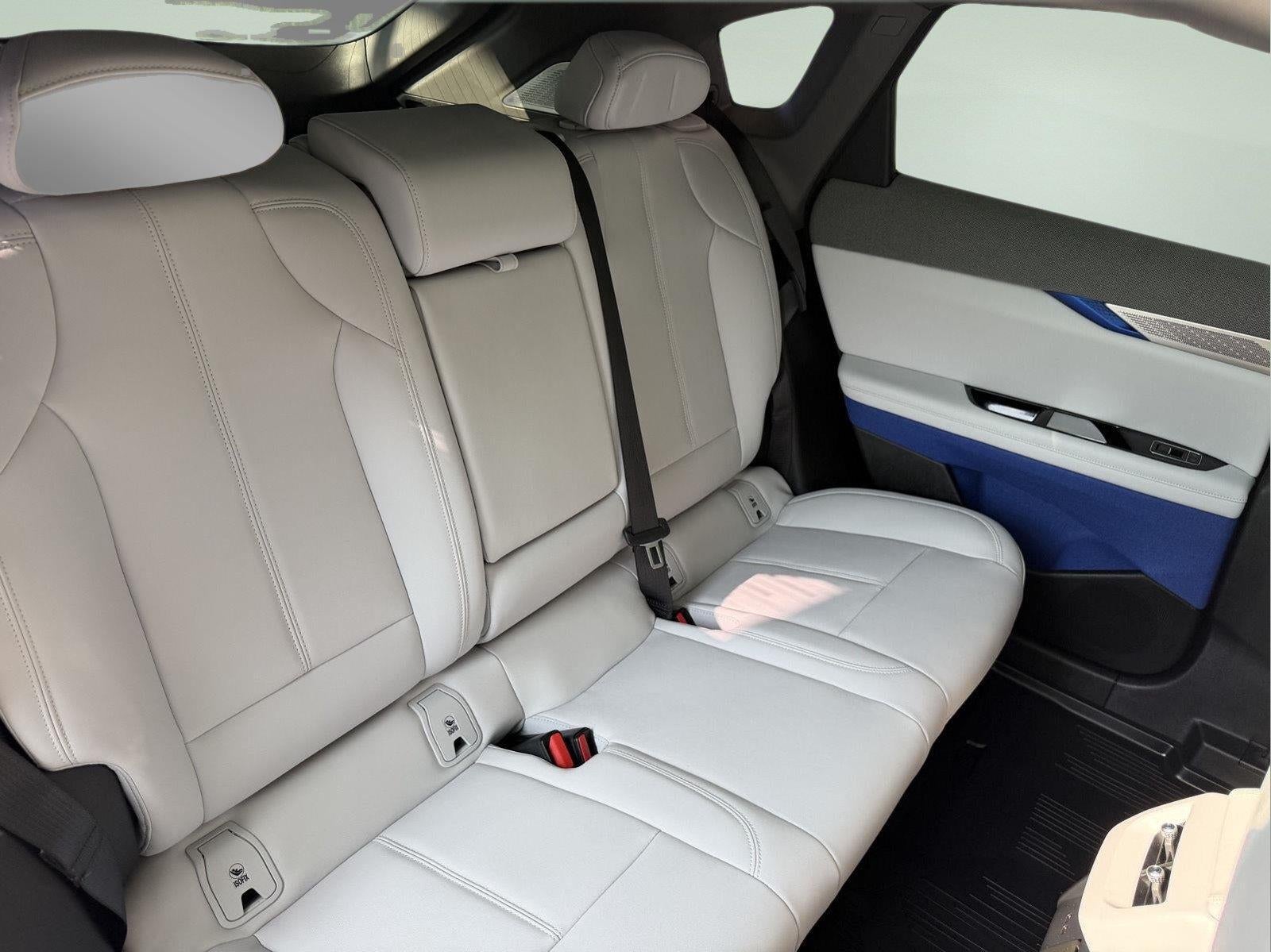 2025 Cadillac Optiq Luxury