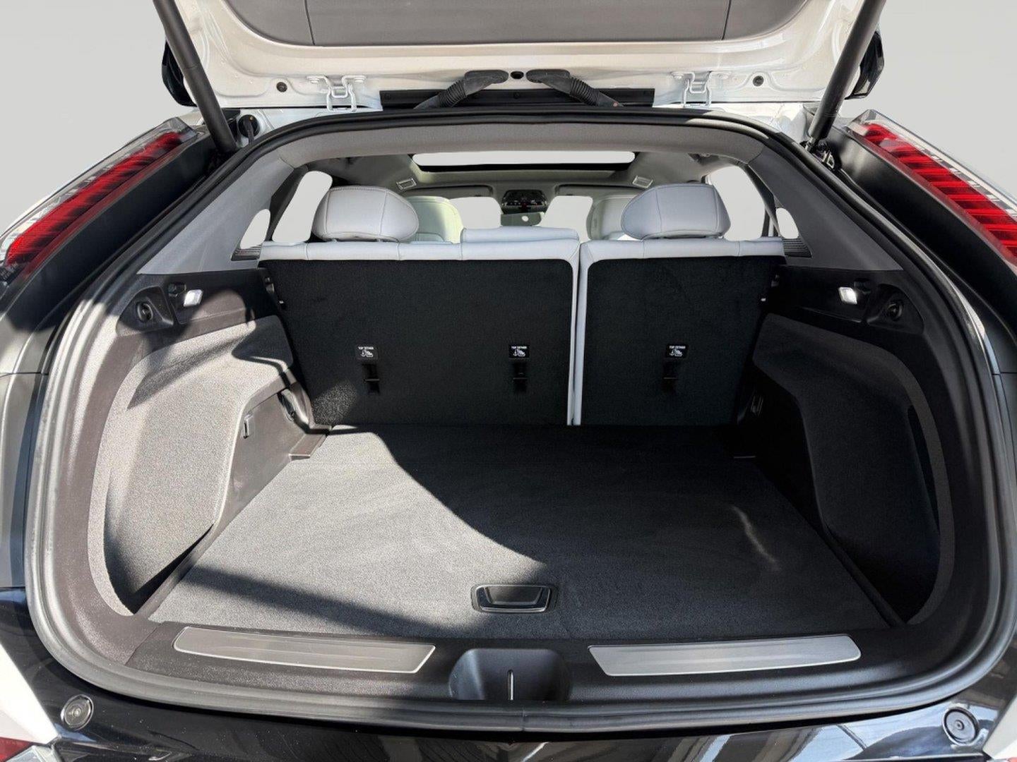 2025 Cadillac Optiq Luxury
