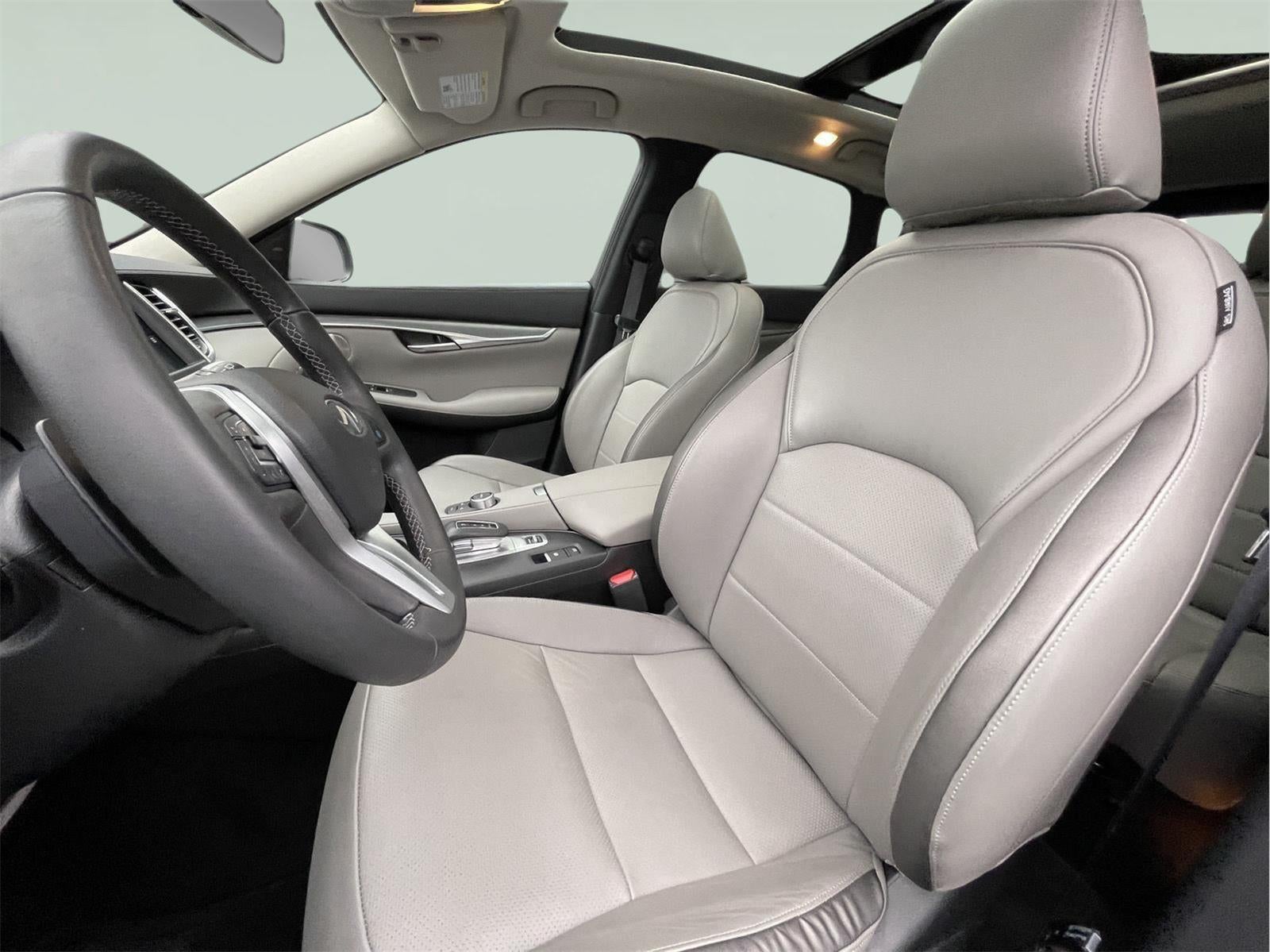 2023 INFINITI QX50 LUXE