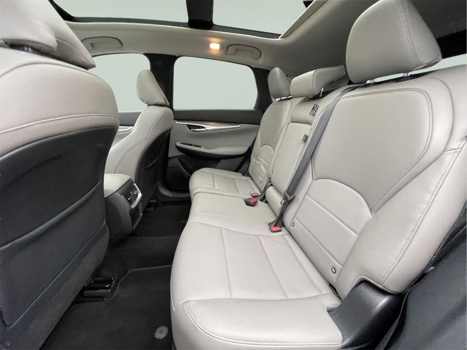2023 INFINITI QX50 LUXE