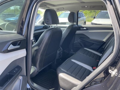2023 Volkswagen Taos SEL