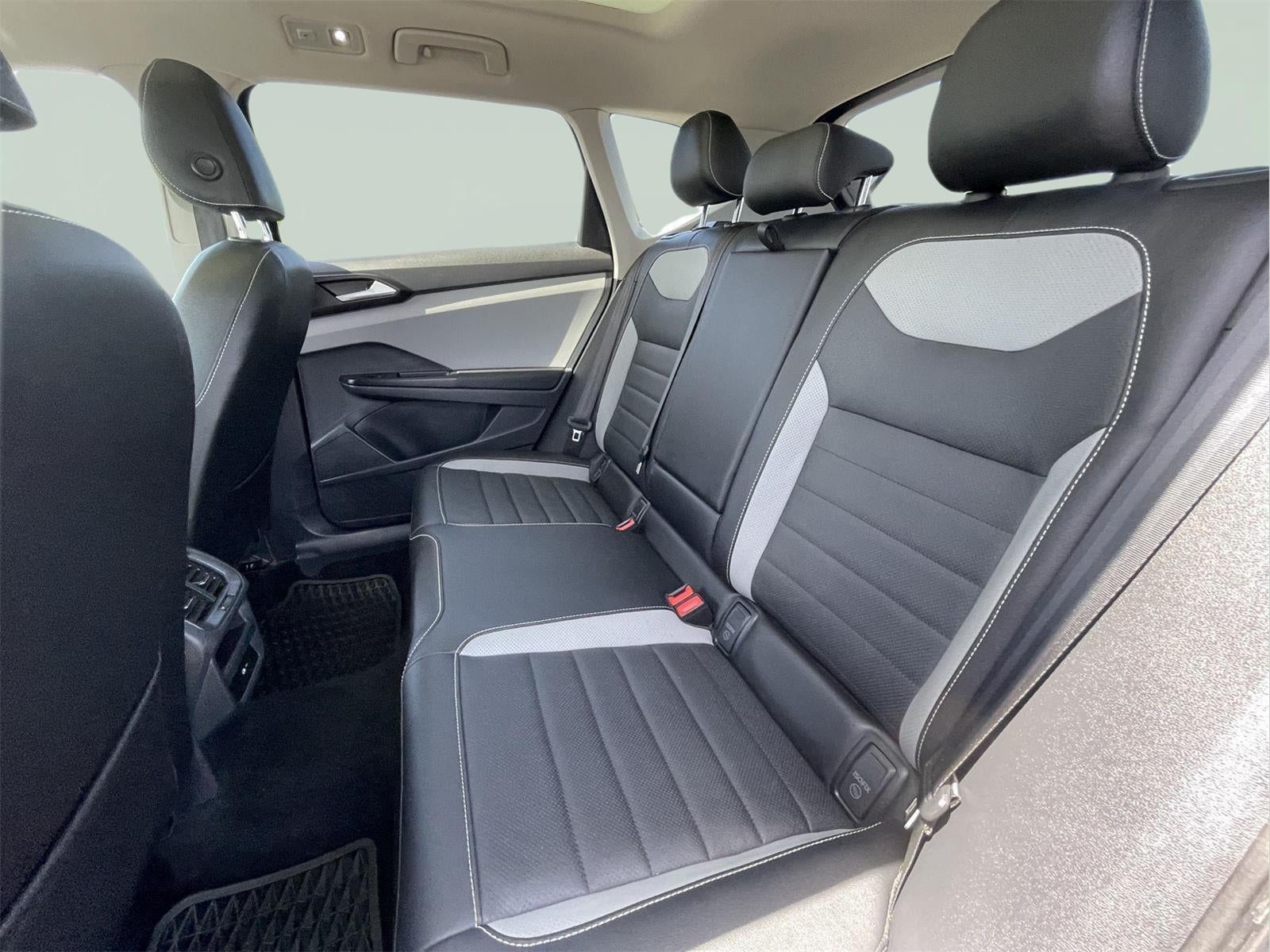 2023 Volkswagen Taos SEL