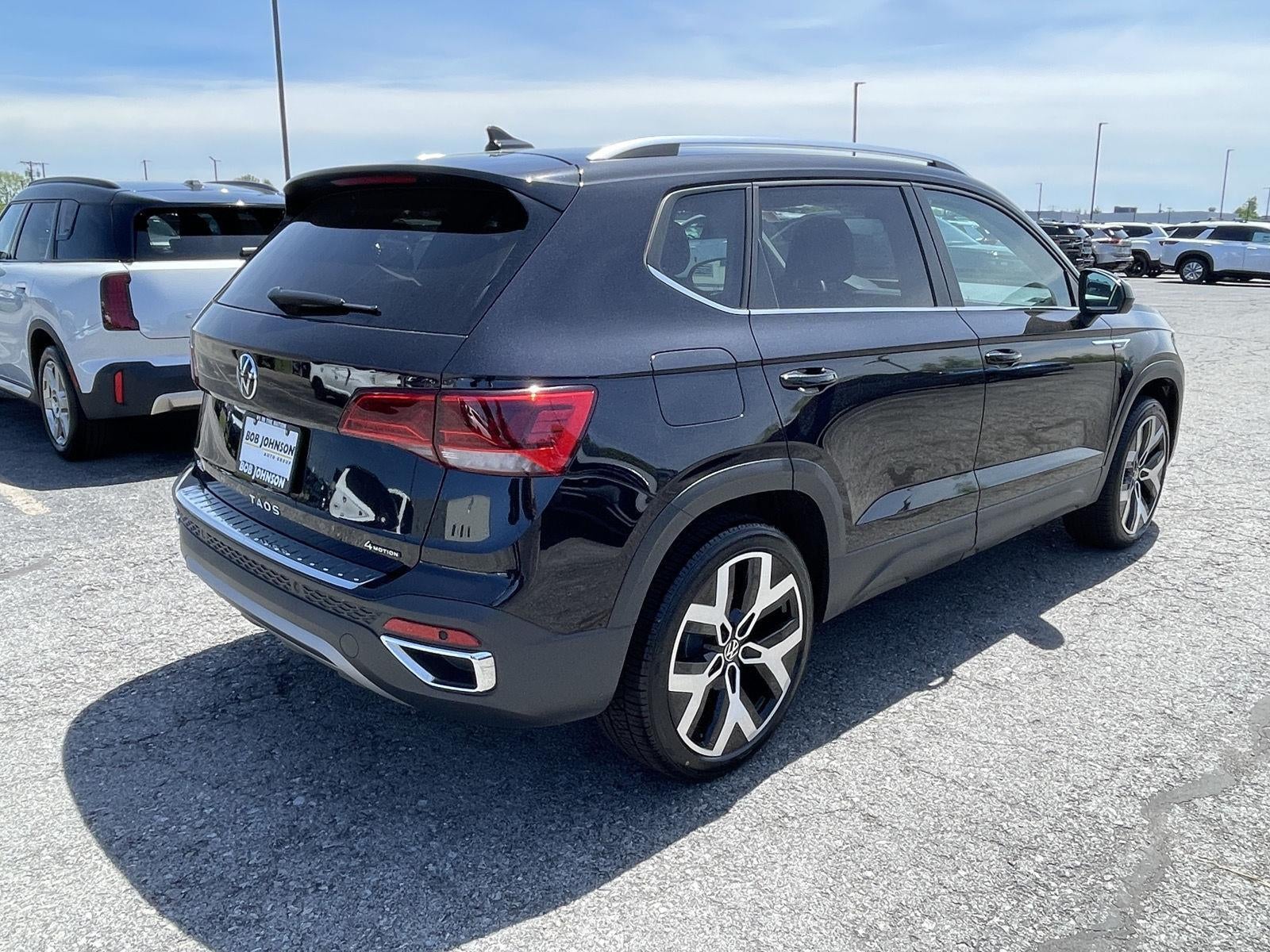 2023 Volkswagen Taos SEL
