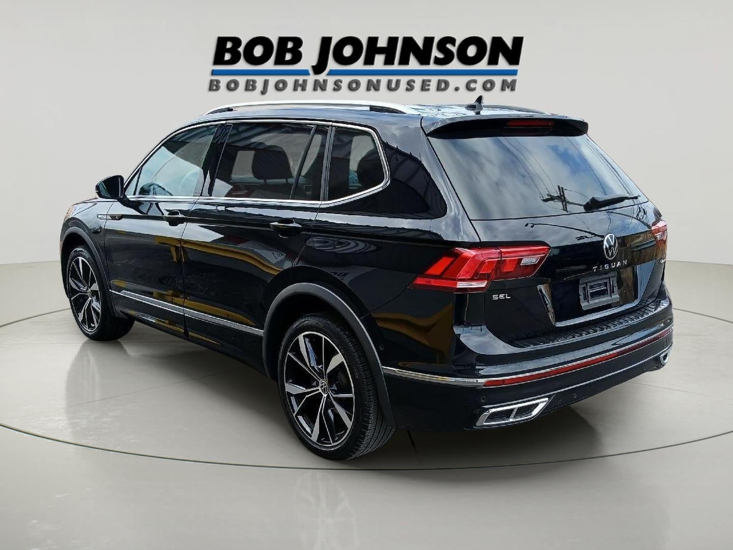 2023 Volkswagen Tiguan SEL R-Line