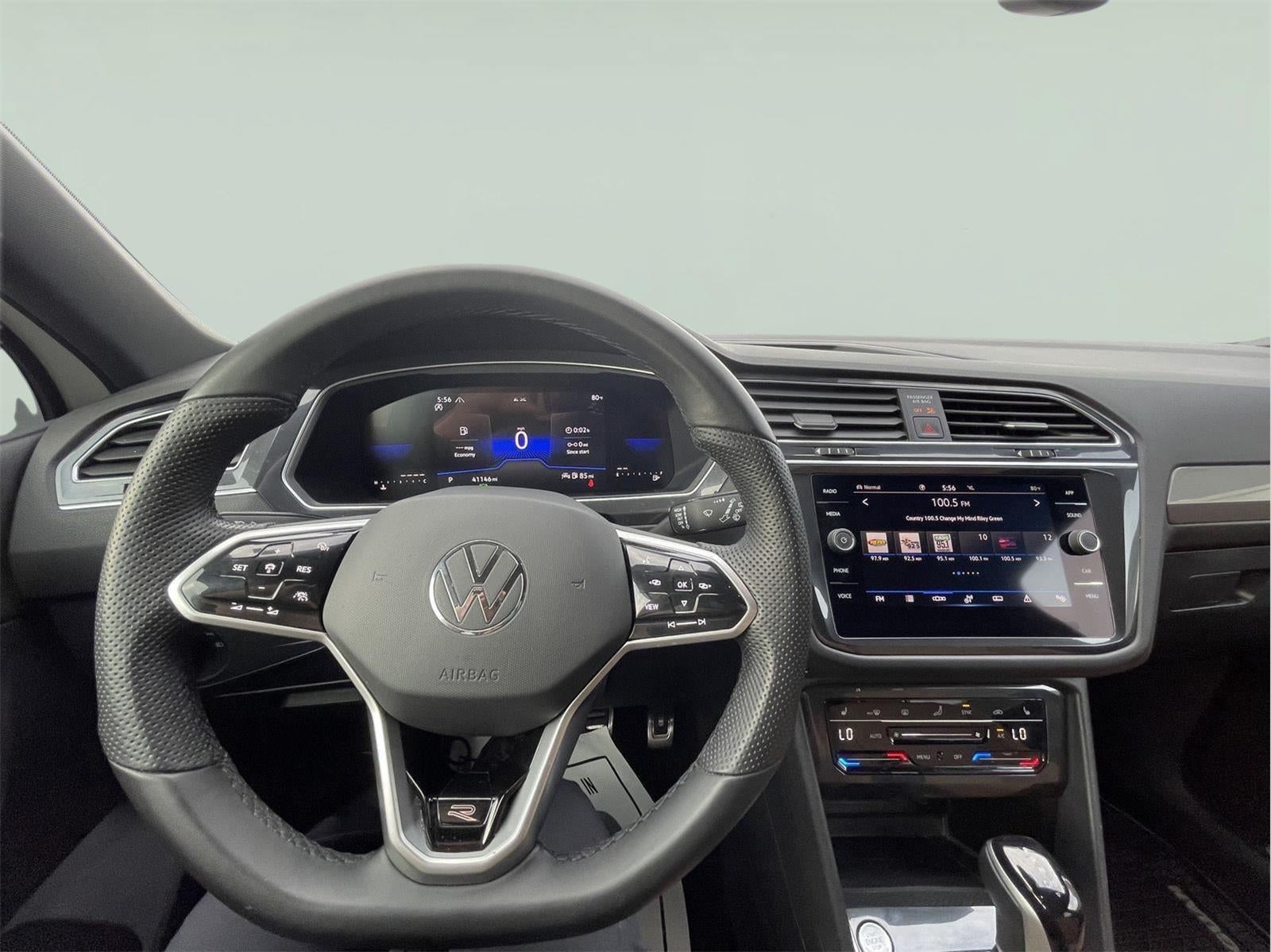 2023 Volkswagen Tiguan SE R-Line Black