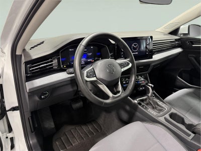 2025 Volkswagen Jetta SE