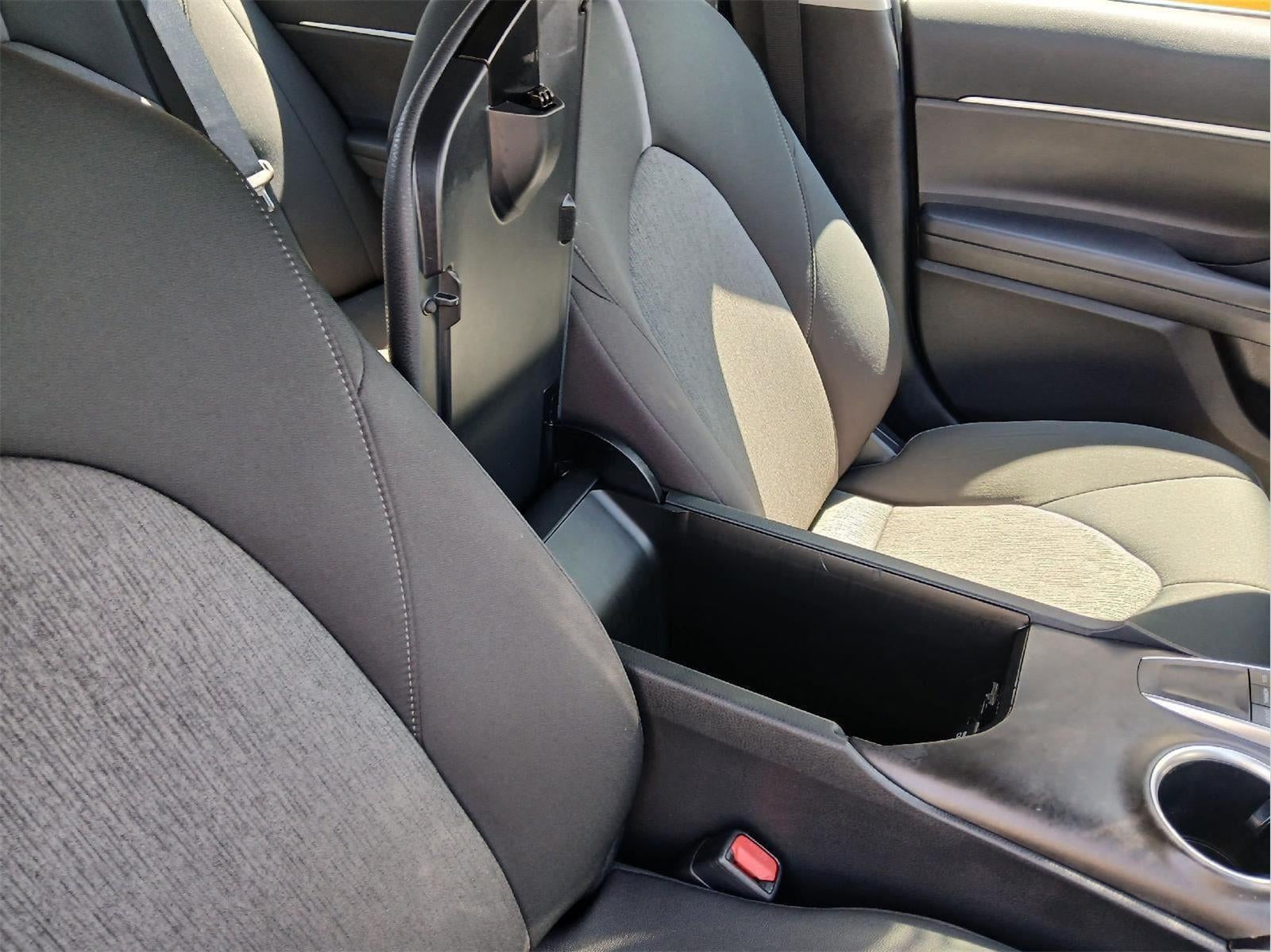 2023 Toyota CAMRY LE AUTO