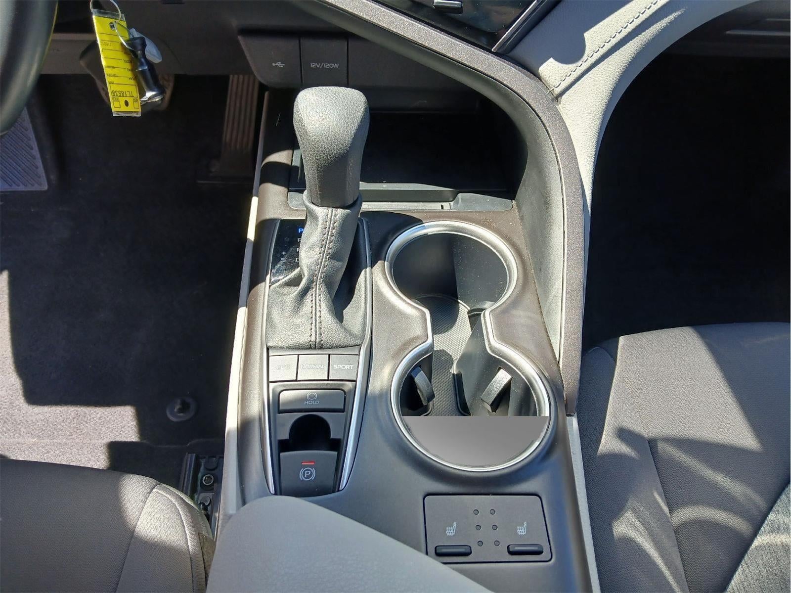 2024 Toyota CAMRY 4DSD