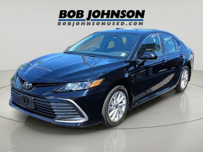 2024 Toyota CAMRY 4DSD