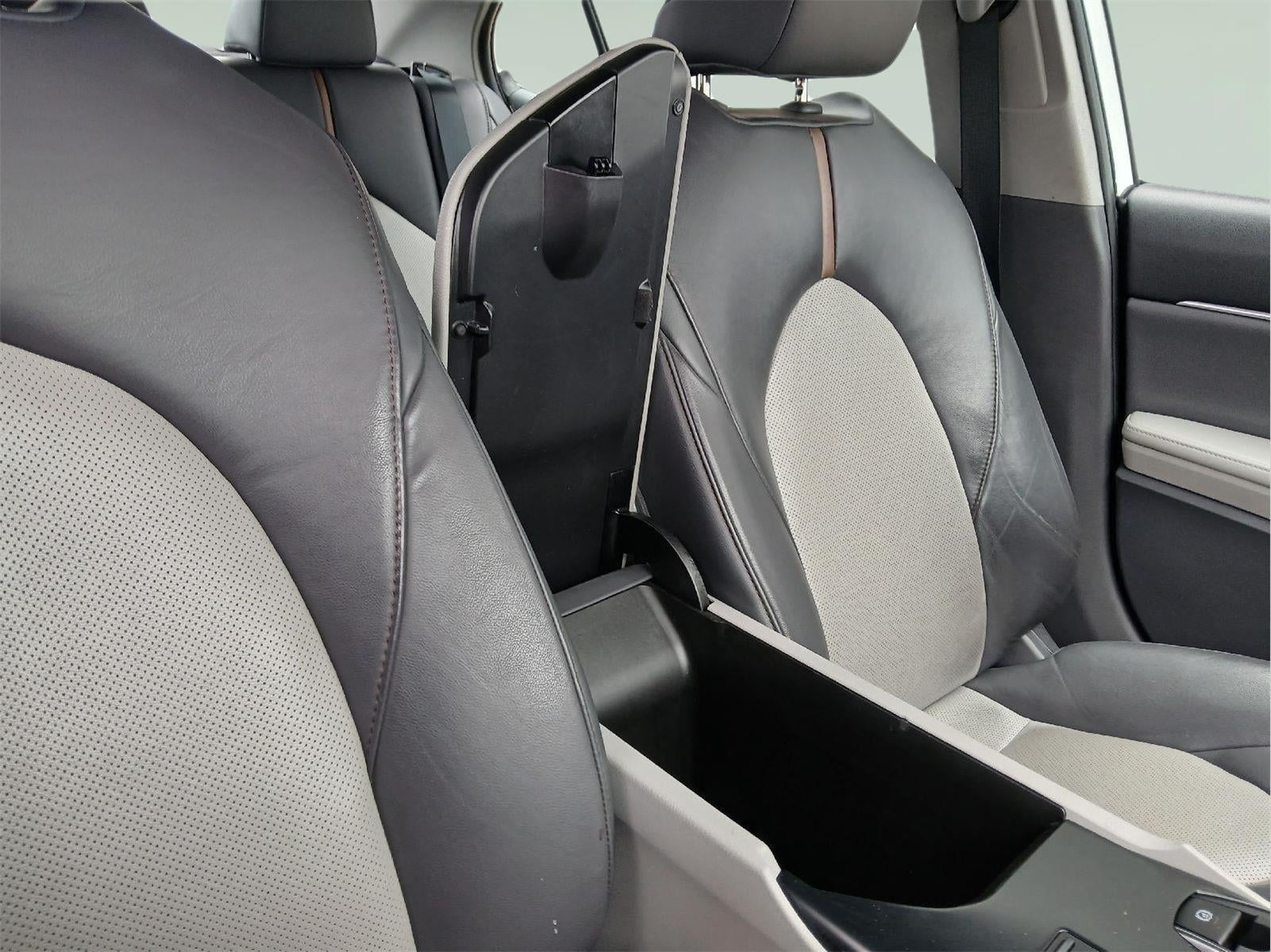 2020 Toyota Camry XLE