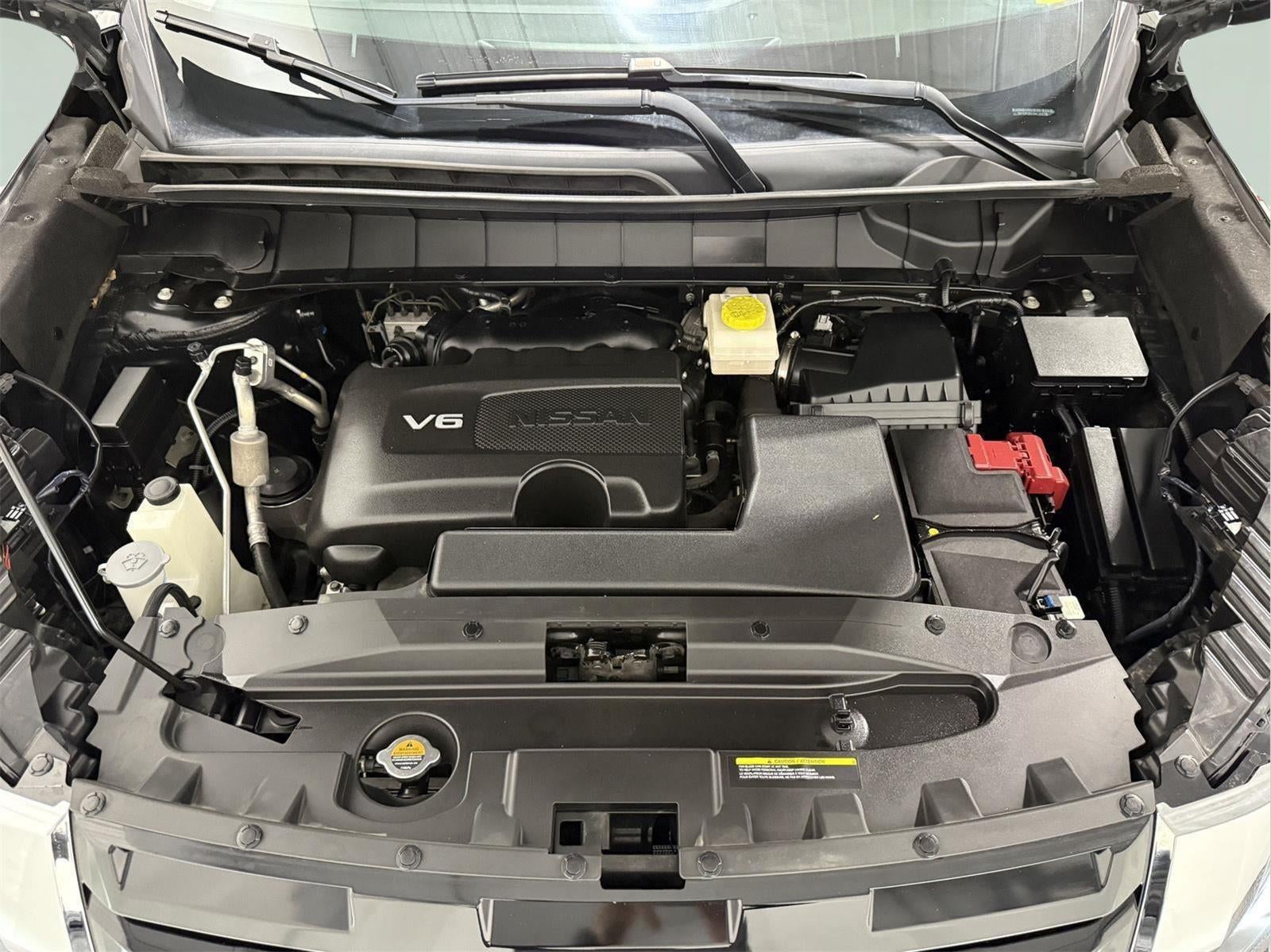 2022 Nissan Pathfinder SV