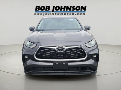 2022 Toyota Highlander LE