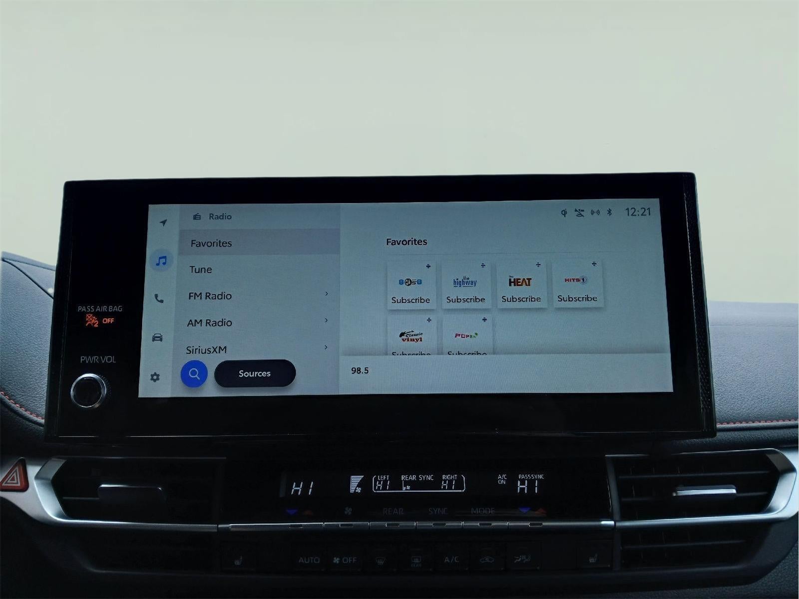 2025 Toyota SIENNA **FLEX BUY $750/Monthly** Base