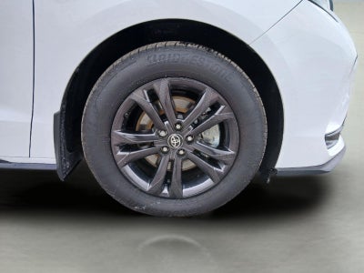 2025 Toyota SIENNA **FLEX BUY $750/Monthly** Base