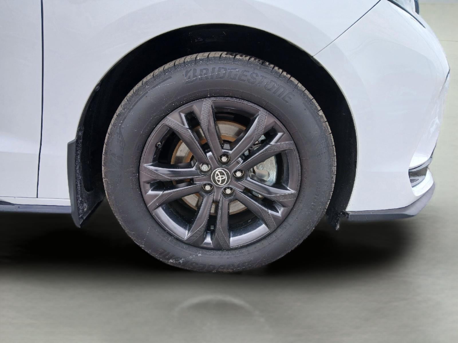 2025 Toyota SIENNA **FLEX BUY $750/Monthly** Base