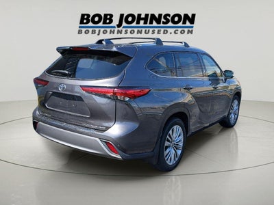 2022 Toyota Highlander Platinum