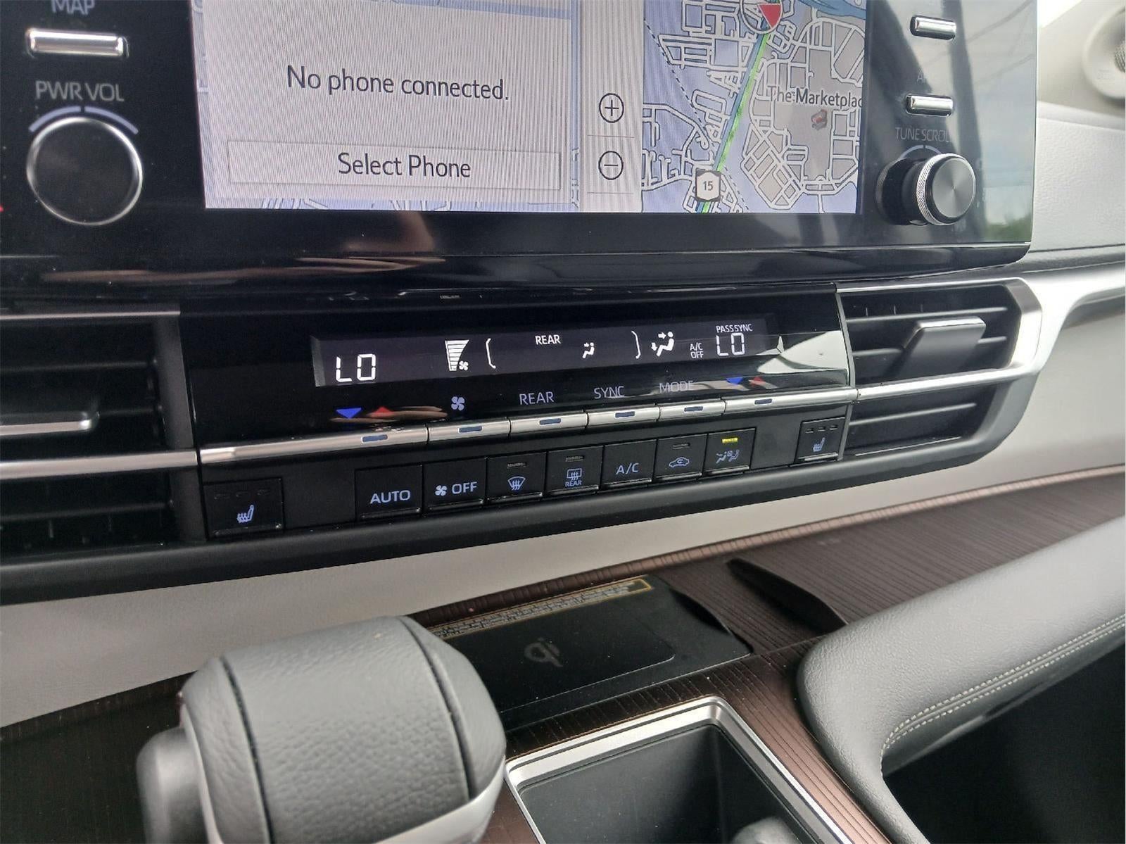2023 Toyota Sienna XLE 7-Passenger