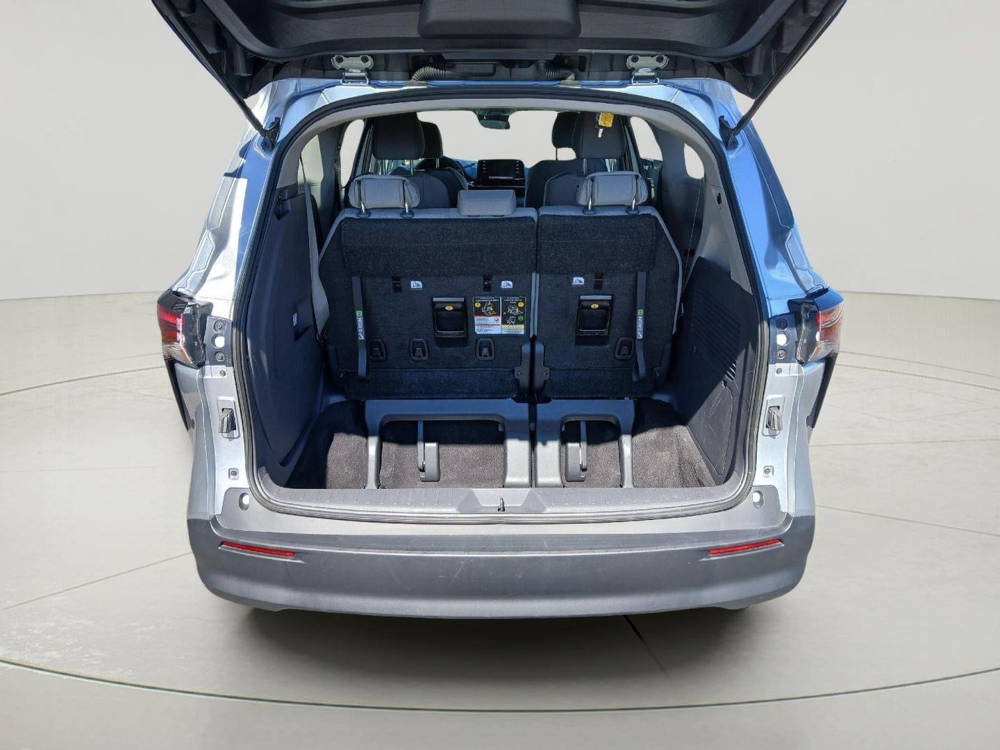 2024 Toyota Sienna LE 8-Passenger