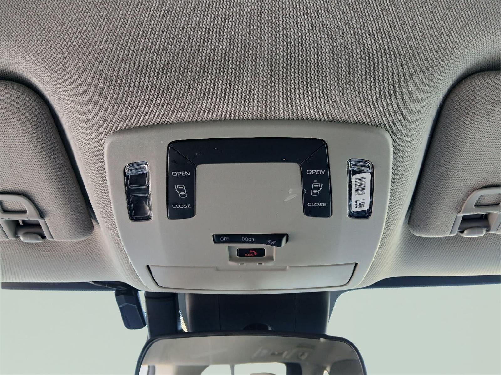 2024 Toyota Sienna LE 8-Passenger