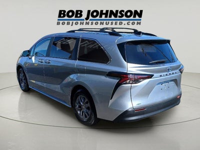 2024 Toyota Sienna LE 8-Passenger